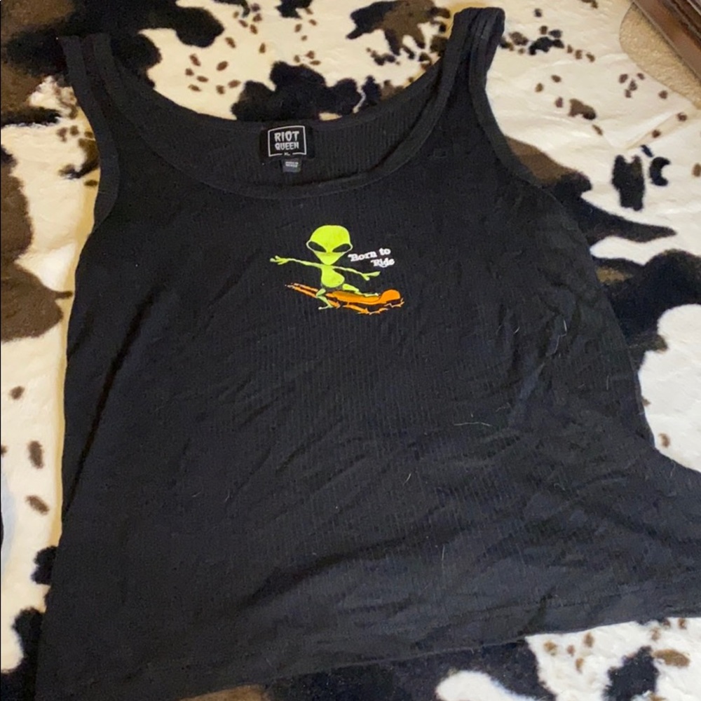 Alien tank top